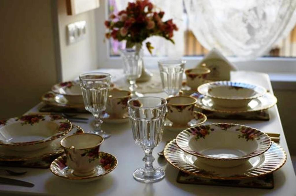 Romantic Apartment On Rynok Square With Air-Conditioning リヴィウ 部屋 写真