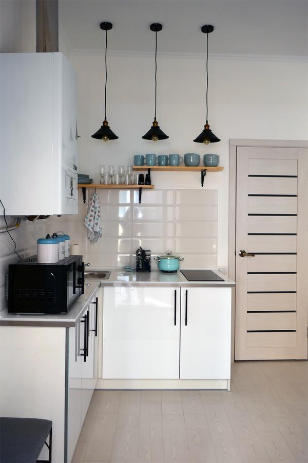 Romantic Apartment On Rynok Square With Air-Conditioning リヴィウ エクステリア 写真